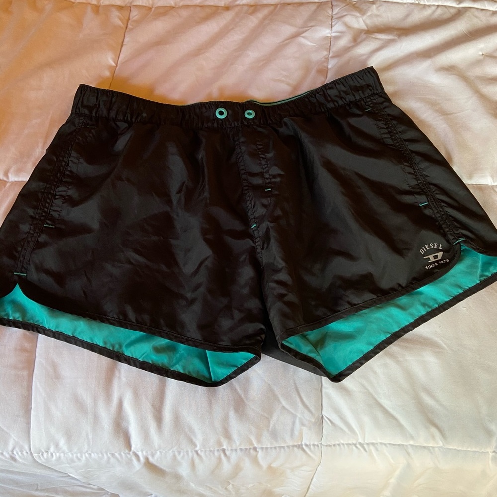 Reversible diesel swim trunks
